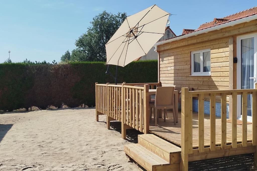 Berck-Plage - 2 Hebergements Insolites Tiny House De 2 A 8 Personnes ภายนอก รูปภาพ
